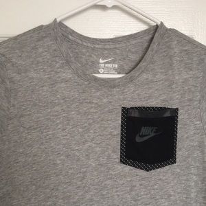 Boys Nike T-shirt